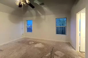 6806 Adella Ct, Pearland, TX 77584 - Photo 9
