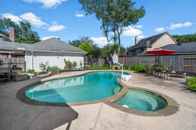 3407 Autumn Bend Drive, Sugar Land, TX 77479 - Photo 3