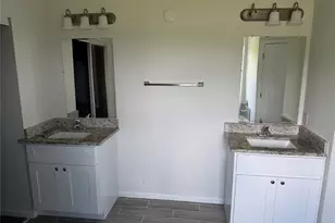 7952 Blue St, Houston, TX 77028 - Photo 7