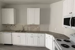 7952 Blue St, Houston, TX 77028 - Photo 3