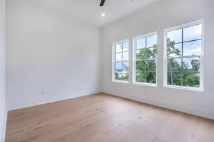 7612 Janak Spring St, Houston, TX 77055 - Photo 17