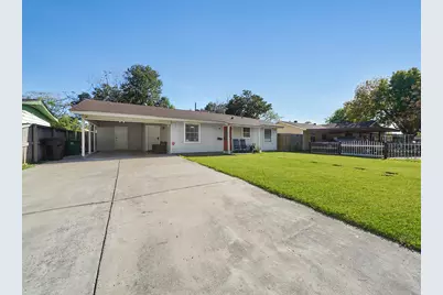 10214 Buena Park Drive, Houston, TX 77089 - Photo 3