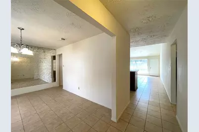 4502 Mossygate Drive, Spring, TX 77373 - Photo 5