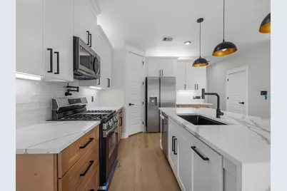 1030 Reverend B J Lewis Drive, Houston, TX 77088 - Photo 9