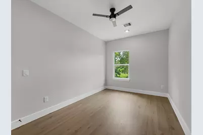 1030 Reverend B J Lewis Drive, Houston, TX 77088 - Photo 23