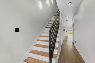 1030 Reverend B J Lewis Dr, Houston, TX 77088 - Photo 5