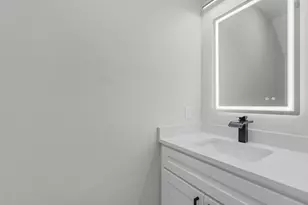 1030 Reverend B J Lewis Dr, Houston, TX 77088 - Photo 15