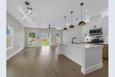 1030 Reverend B J Lewis Drive, Houston, TX 77088 - Photo 5