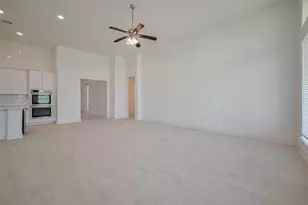 2911 Golden Isle Dr, Texas City, TX 77568 - Photo 7