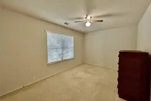 10623 Sugar Trace Dr, Sugar Land, TX 77498 - Photo 39