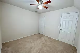 10623 Sugar Trace Dr, Sugar Land, TX 77498 - Photo 37