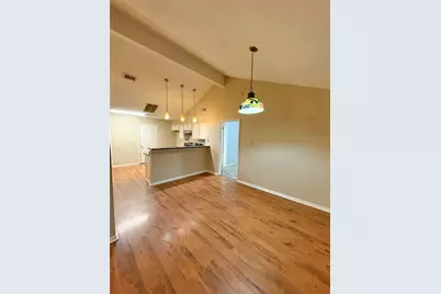 1014 Stoneleigh Court, Tomball, TX 77375 - Photo 5