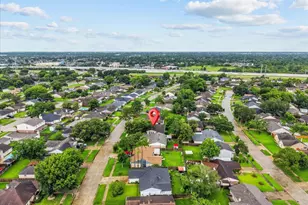 10023 Kirkwren Dr, Houston, TX 77089 - Photo 31