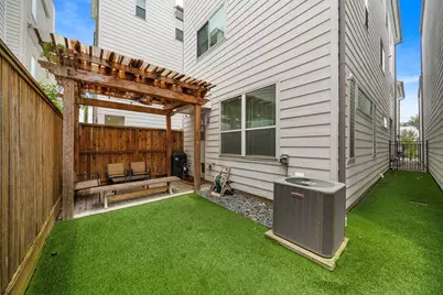 1217 Crockett Street, Houston, TX 77007 - Photo 31