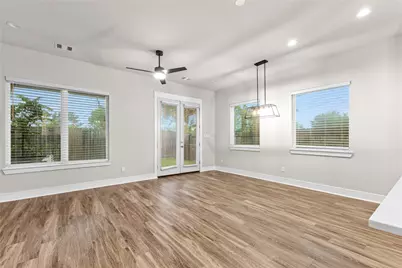 2511 Des Chaumes Street, Houston, TX 77026 - Photo 3