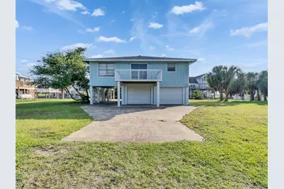 3813 Tradewinds Drive, Galveston, TX 77554 - Photo 13