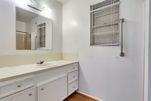 3813 Tradewinds Dr, Galveston, TX 77554 - Photo 27