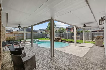 8639 Westbrook Forest Drive, Sugar Land, TX 77479 - Photo 35