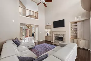 8639 Westbrook Forest Dr, Sugar Land, TX 77479 - Photo 9