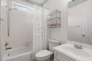 8639 Westbrook Forest Dr, Sugar Land, TX 77479 - Photo 25