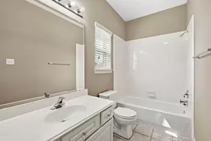 8639 Westbrook Forest Dr, Sugar Land, TX 77479 - Photo 31