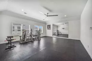 9603 Plaza Point Dr, Missouri City, TX 77459 - Photo 31