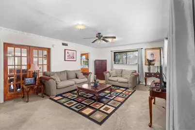 104 Avenue E, Highlands, TX 77562 - Photo 11