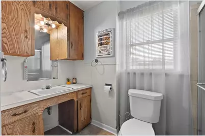 104 Avenue E, Highlands, TX 77562 - Photo 15