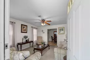 104 Avenue E, Highlands, TX 77562 - Photo 3
