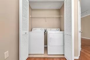 9200 Westheimer Rd, Houston, TX 77063 - Photo 13