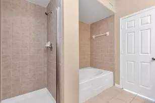 9200 Westheimer Rd, Houston, TX 77063 - Photo 17