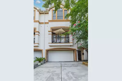 702 Asbury Street, Houston, TX 77007 - Photo 1