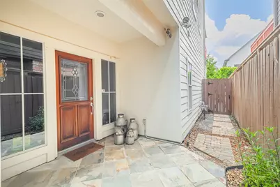702 Asbury Street, Houston, TX 77007 - Photo 3