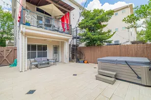 702 Asbury St, Houston, TX 77007 - Photo 29