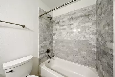 171 Litchfield Lane, Houston, TX 77024 - Photo 43