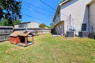 18339 Steele Point Dr, Crosby, TX 77532 - Photo 29