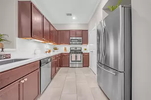 8118 Stoneyway Dr, Houston, TX 77040 - Photo 3