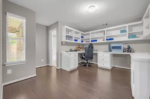 8118 Stoneyway Dr, Houston, TX 77040 - Photo 9