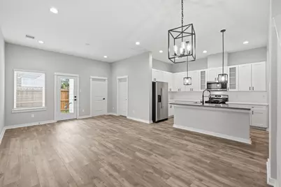 411 Stonework Landing Lane, Houston, TX 77076 - Photo 7