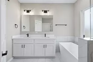 411 Stonework Landing Ln, Houston, TX 77076 - Photo 19