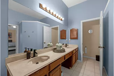 15519 Montesa Drive, Houston, TX 77083 - Photo 17