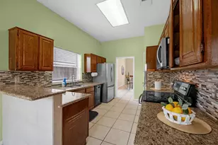 15519 Montesa Dr, Houston, TX 77083 - Photo 11