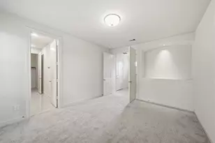 8926 Lakeshore Bend Dr, Houston, TX 77080 - Photo 19