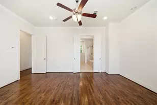 8926 Lakeshore Bend Dr, Houston, TX 77080 - Photo 23