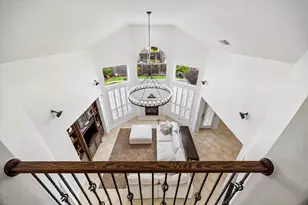 8111 Highland Green Dr, Sugar Land, TX 77479 - Photo 11