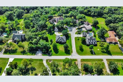 5874 Natchez Trace, Baytown, TX 77523 - Photo 7