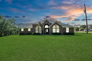 5874 Natchez Trce, Baytown, TX 77523 - Photo 1