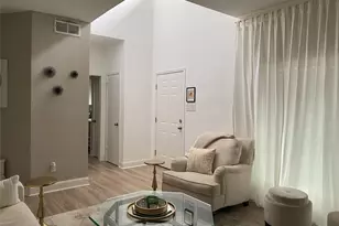 1115 Augusta Dr, Houston, TX 77057 - Photo 3