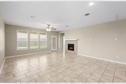 24911 Prairie Briar Circle, Richmond, TX 77406 - Photo 15