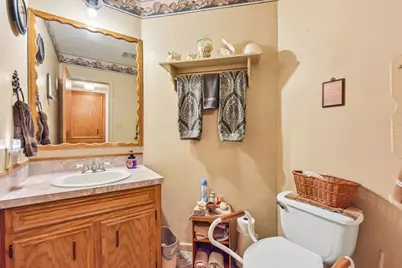 15 Country Lane, Woodcreek, TX 78676 - Photo 19